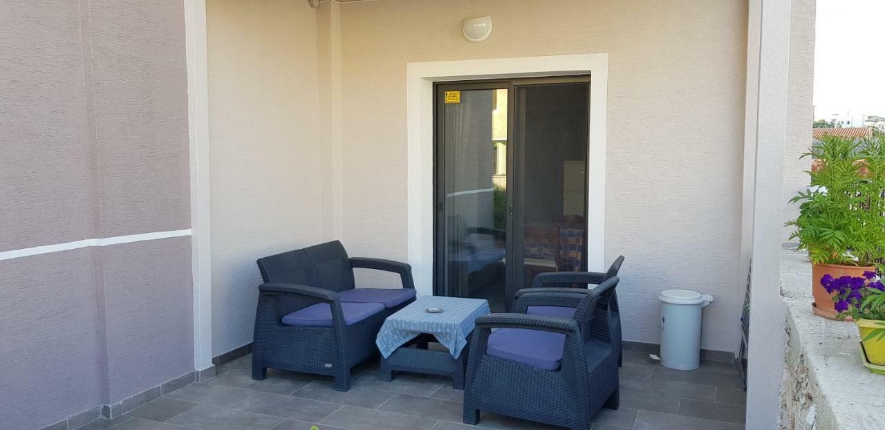 Apartments Villa Dovinefa Ksamil Luaran gambar